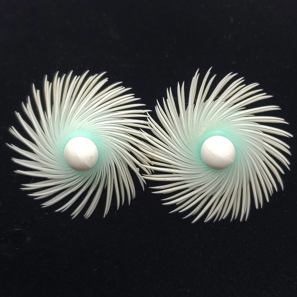 Feather White Aqua Clip On Earrings West Germany Pinwheel MCM Plastic Acrylic